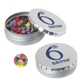 Rond click clack blikje ø 75 mm. met ca. 60 gr. snoep naar keuze Rond click clack blikje ø 75 mm. met ca. 60 gr. snoep naar keuze